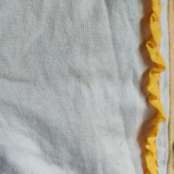 5/$25💖Nick & Mo Ruffle Cardigan - Picture 7 of 8